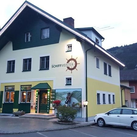 Hotel Zum Schiffmeister Wesenufer Exteriér fotografie