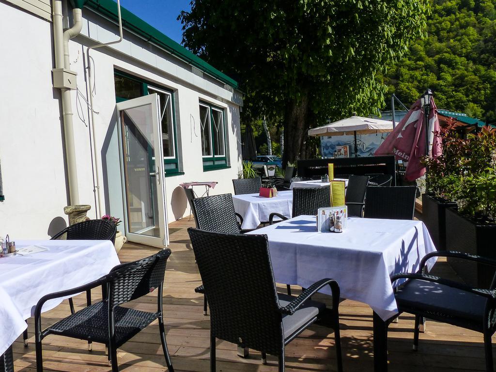 Hotel Zum Schiffmeister Wesenufer Exteriér fotografie