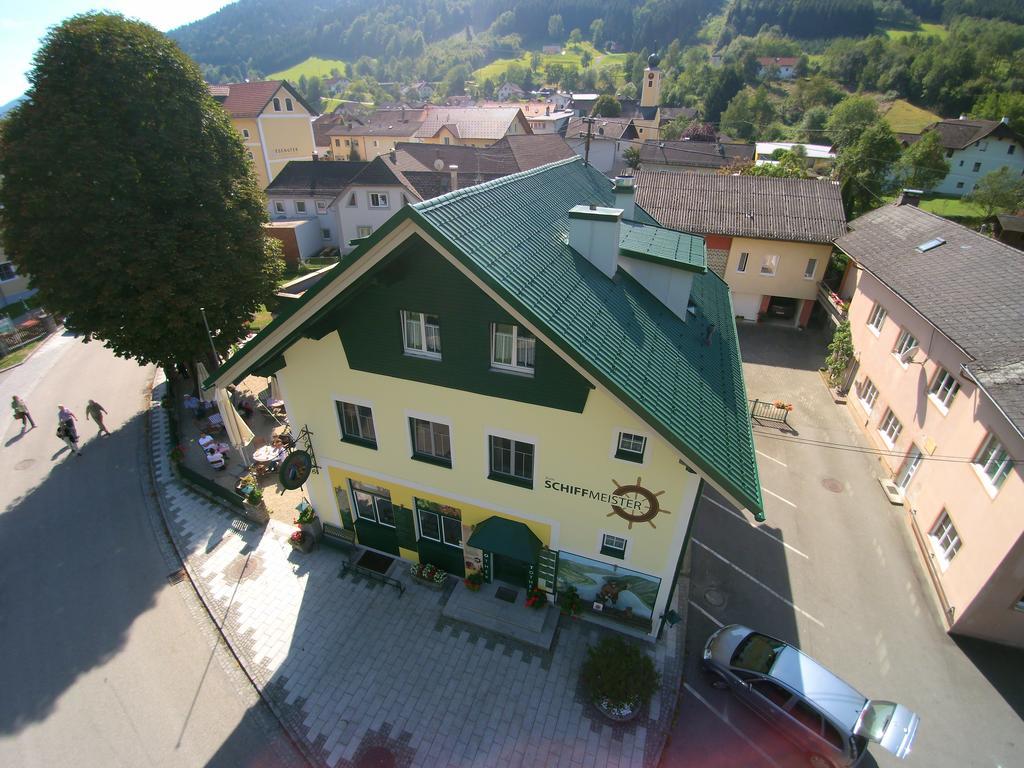 Hotel Zum Schiffmeister Wesenufer Exteriér fotografie